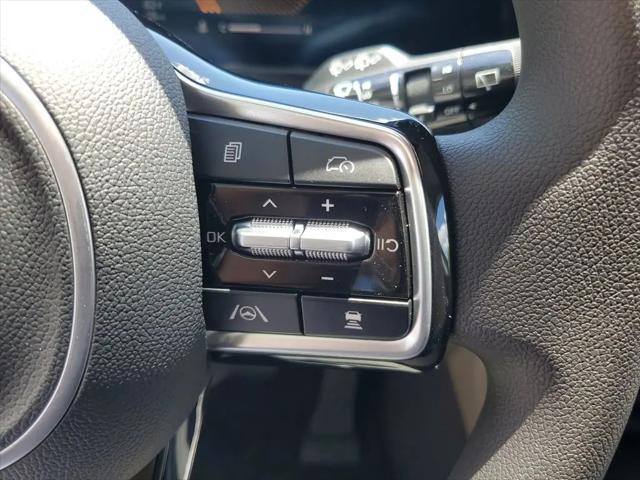 2026 Kia Carnival MPV LX