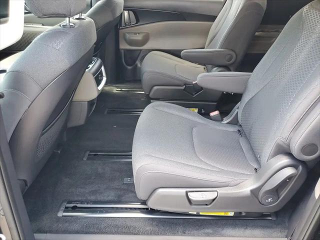 2026 Kia Carnival MPV LX
