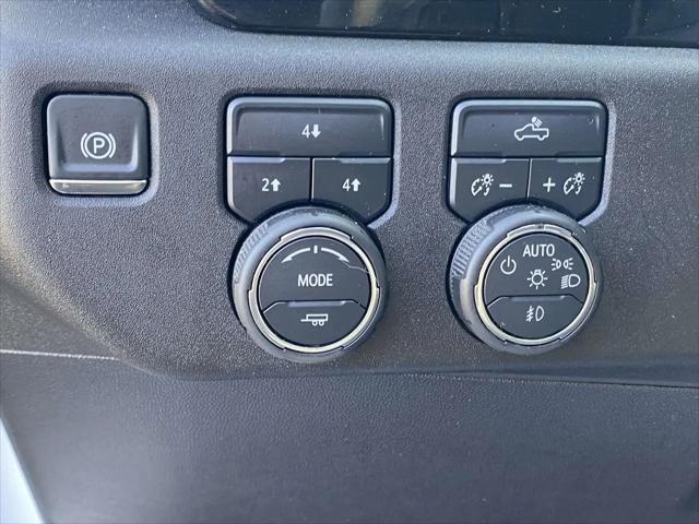 2025 Chevrolet Silverado 2500HD 4WD Crew Cab Standard Bed LT
