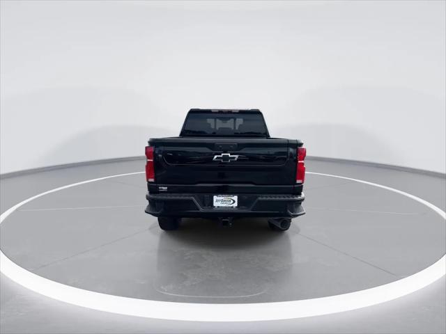 2026 Chevrolet Silverado 2500HD Crew Cab, Standard Bed, High Country, 4WD