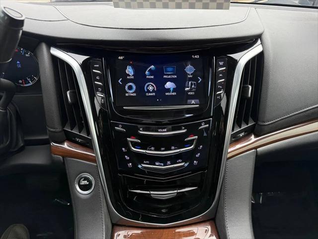 2020 Cadillac Escalade ESV 4WD Luxury