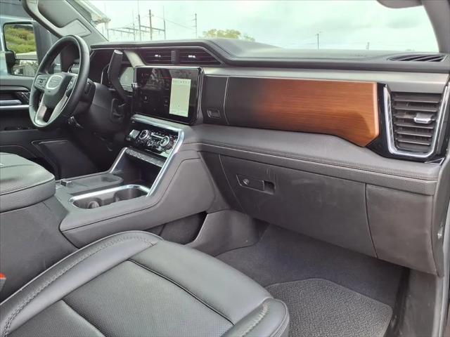 2025 GMC Sierra 2500HD Crew Cab, Long Bed, Denali, 4WD
