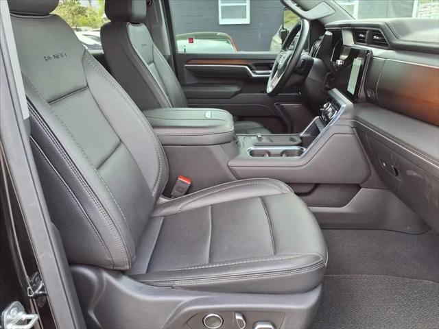 2025 GMC Sierra 2500HD Crew Cab, Long Bed, Denali, 4WD