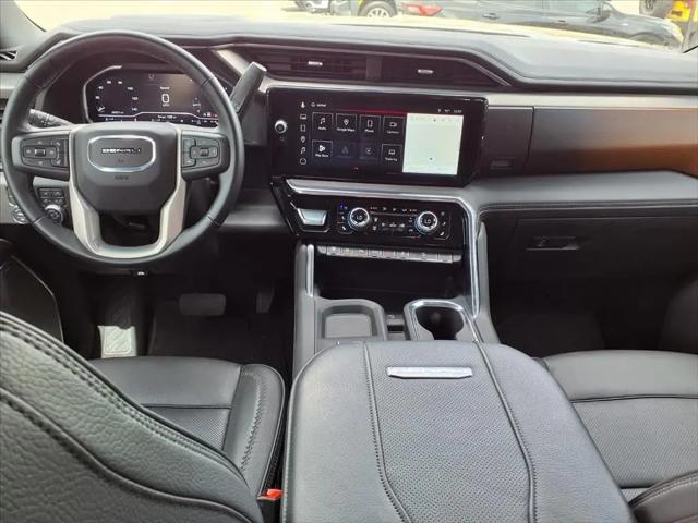 2025 GMC Sierra 2500HD Crew Cab, Long Bed, Denali, 4WD