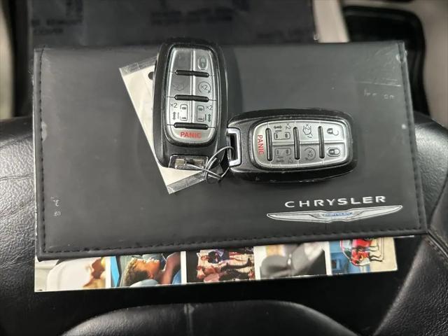 2017 Chrysler Pacifica Touring-L