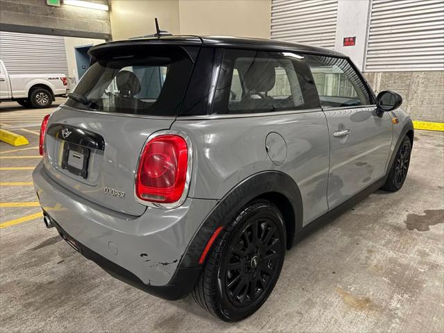 2016 MINI Hardtop Cooper