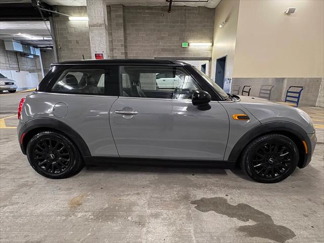 2016 MINI Hardtop Cooper