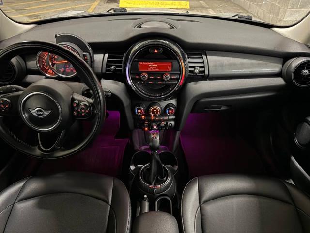 2016 MINI Hardtop Cooper