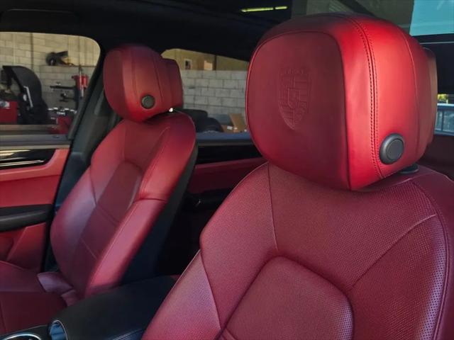 2021 Porsche Cayenne S