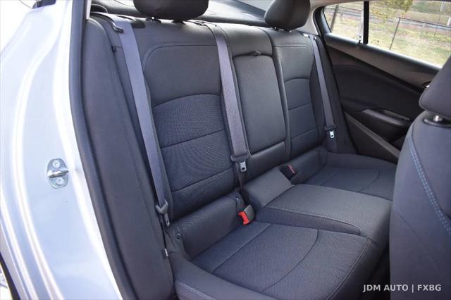 2017 Chevrolet Cruze LT Auto