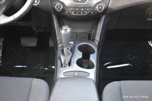 2017 Chevrolet Cruze LT Auto