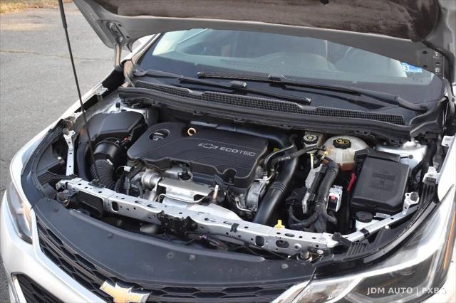 2017 Chevrolet Cruze LT Auto