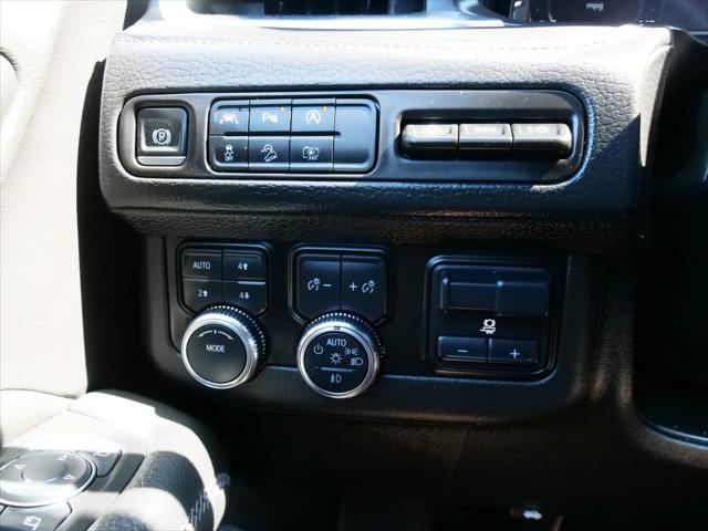 2024 GMC Yukon 4WD Denali