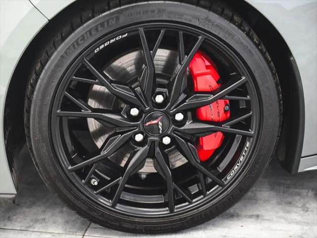 2023 Chevrolet Corvette Stingray RWD Coupe 2LT