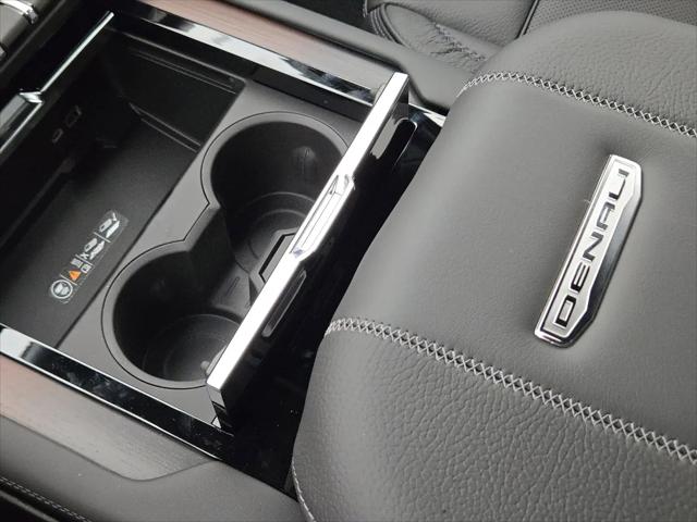 2026 GMC Yukon 4WD Denali