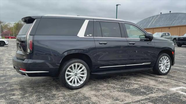 2024 Cadillac Escalade ESV Luxury