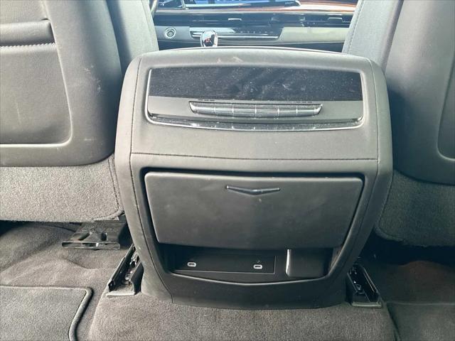 2024 Cadillac Escalade ESV Luxury