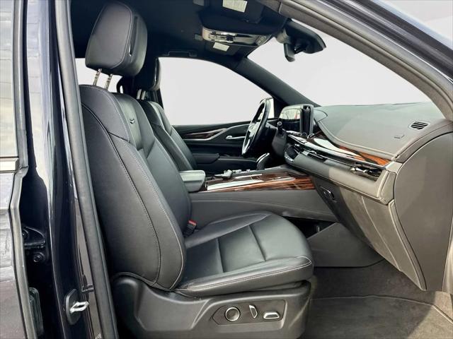 2024 Cadillac Escalade ESV Luxury