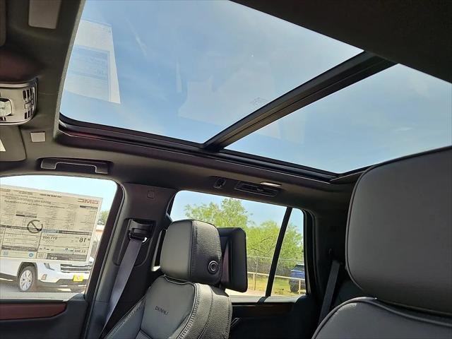 2026 GMC Yukon 4WD Denali