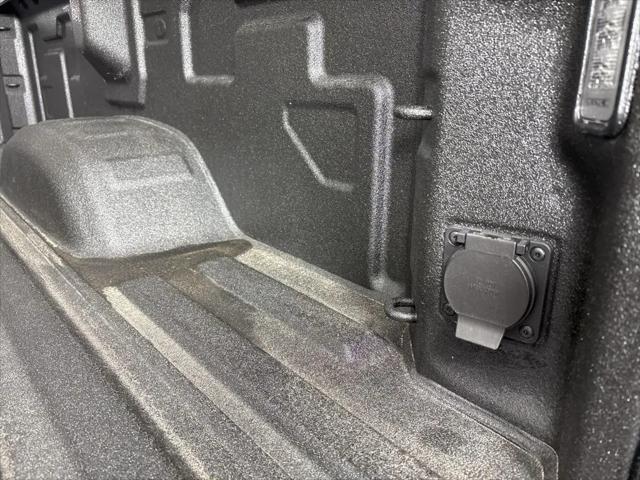 2026 Chevrolet Silverado 3500HD Crew Cab, Long Bed, High Country Dual Rear Wheel, RWD