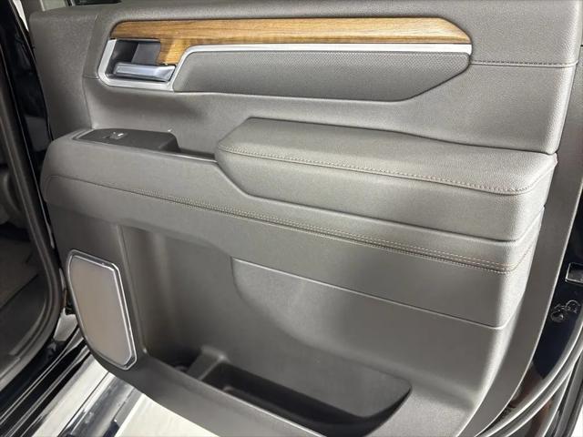 2026 Chevrolet Silverado 3500HD Crew Cab, Long Bed, High Country Dual Rear Wheel, RWD