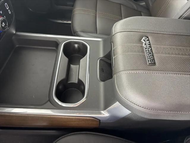 2026 Chevrolet Silverado 3500HD Crew Cab, Long Bed, High Country Dual Rear Wheel, RWD