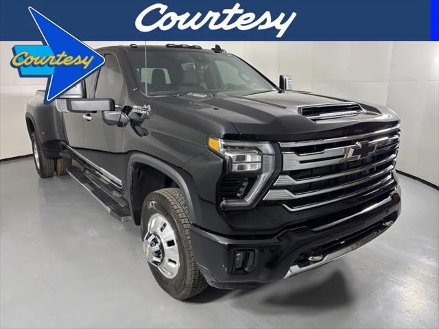 2026 Chevrolet Silverado 3500HD Crew Cab, Long Bed, High Country Dual Rear Wheel, RWD for sale in Phoenix, AZ