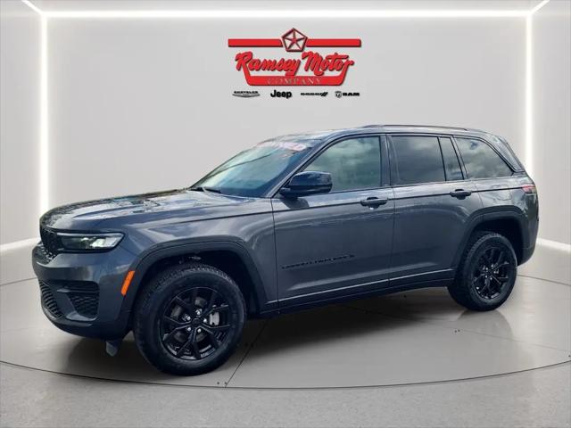 2025 Jeep Grand Cherokee Altitude 4x4 for sale in Harrison, AR