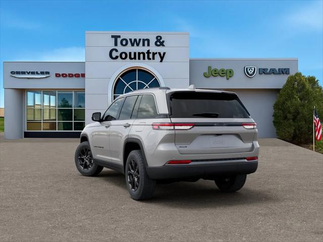 2026 Jeep Grand Cherokee Altitude 4x4