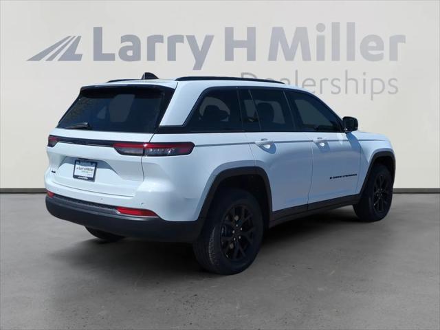 2026 Jeep Grand Cherokee Altitude 4x4