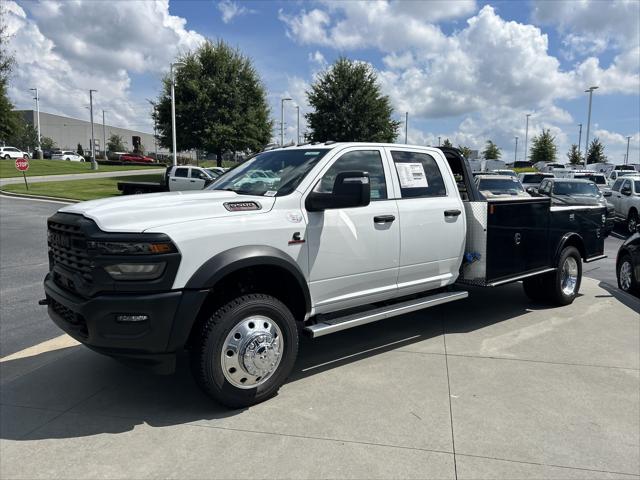 2026 RAM 5500 Chassis RAM 5500 TRADESMAN CHASSIS CREW CAB 4X4 84 CA