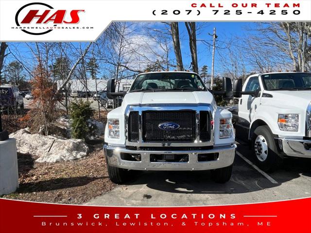 2025 Ford F-750 Base