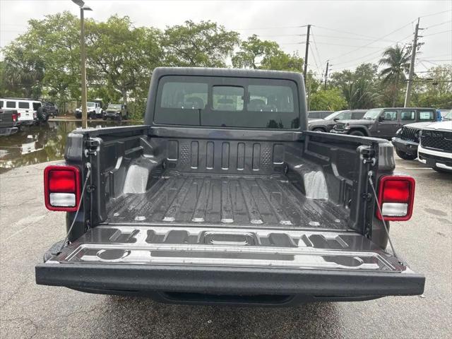2026 Jeep Gladiator Sport