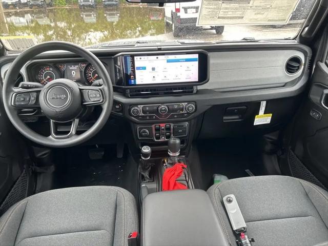 2026 Jeep Gladiator Sport
