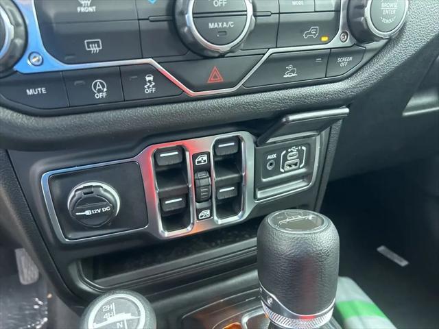2026 Jeep Gladiator Sport