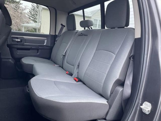 2023 Ram 1500 Classic SLT Crew Cab 4x4 5'7" Box