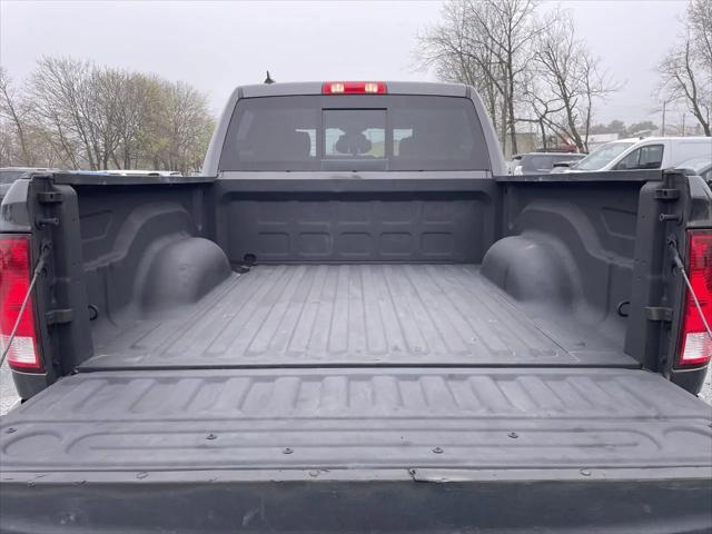 2023 Ram 1500 Classic SLT Crew Cab 4x4 5'7" Box