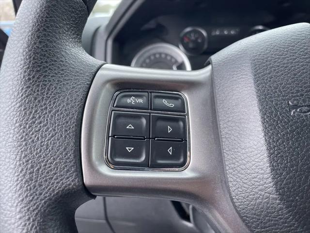 2023 Ram 1500 Classic SLT Crew Cab 4x4 5'7" Box