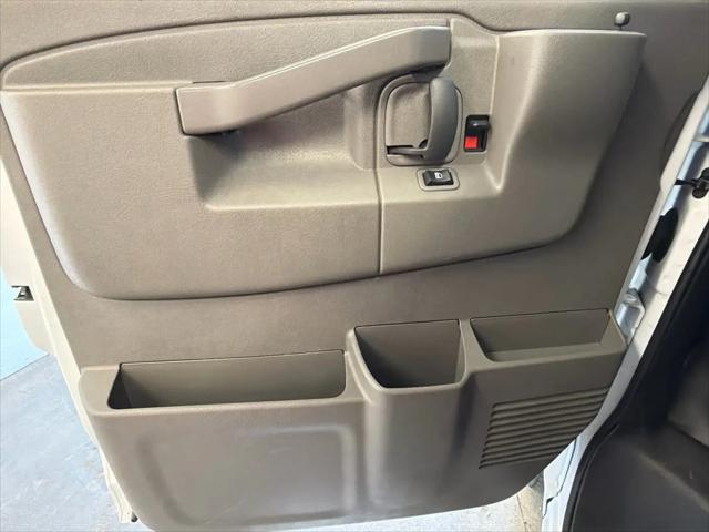2024 GMC Savana Cargo RWD 2500 Regular Wheelbase Work Van