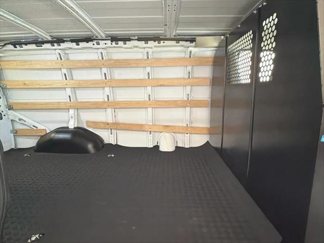 2024 GMC Savana Cargo RWD 2500 Regular Wheelbase Work Van