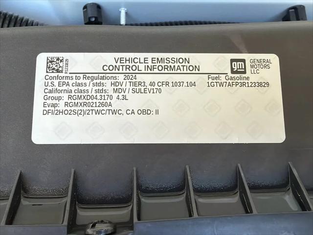 2024 GMC Savana Cargo RWD 2500 Regular Wheelbase Work Van
