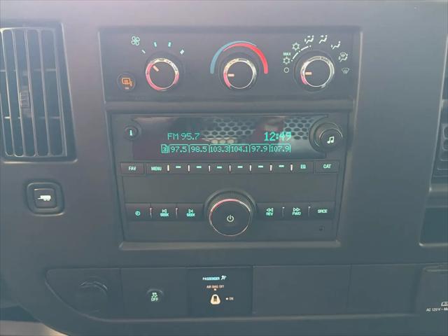 2024 GMC Savana Cargo RWD 2500 Regular Wheelbase Work Van