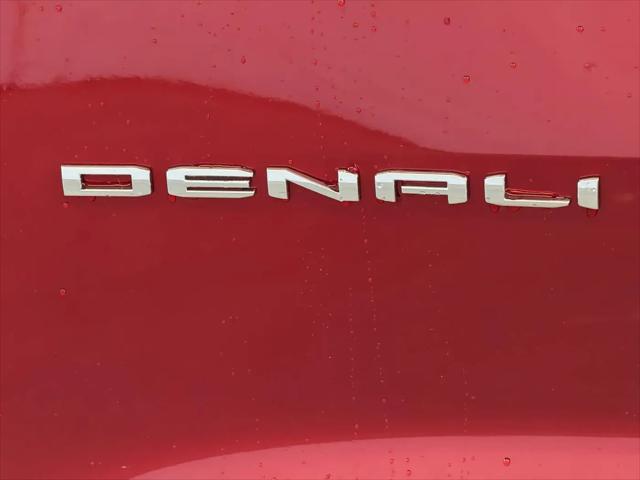 2026 GMC Acadia Denali FWD