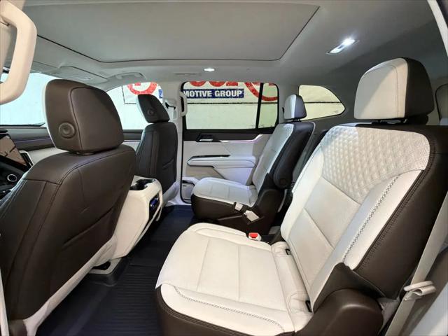 2026 GMC Acadia Denali FWD