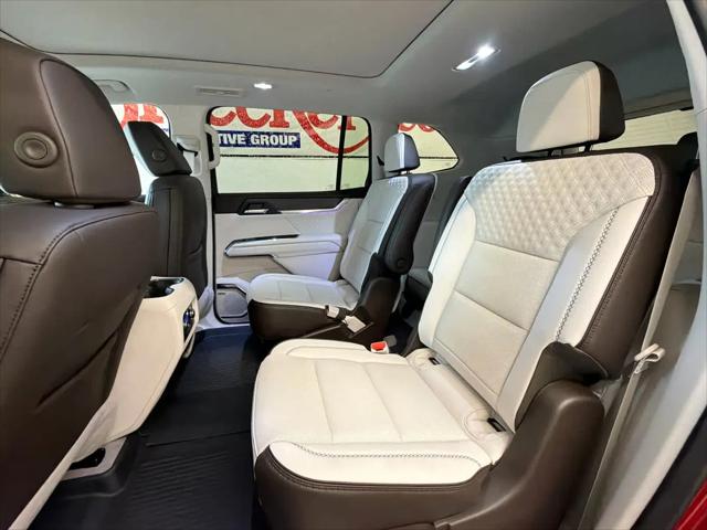 2026 GMC Acadia Denali FWD