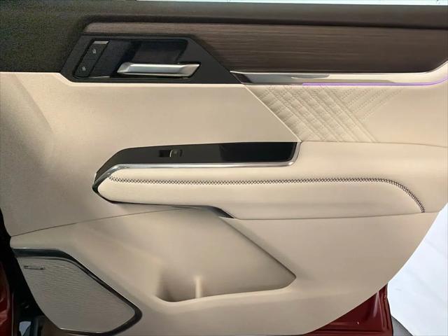 2026 GMC Acadia Denali FWD