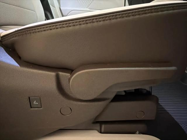 2026 GMC Acadia Denali FWD