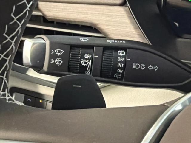 2026 GMC Acadia Denali FWD