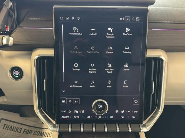 2026 GMC Acadia Denali FWD