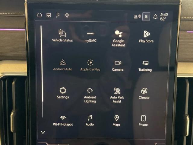 2026 GMC Acadia Denali FWD